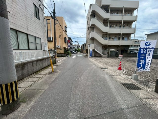 幅員訳5.9ｍです