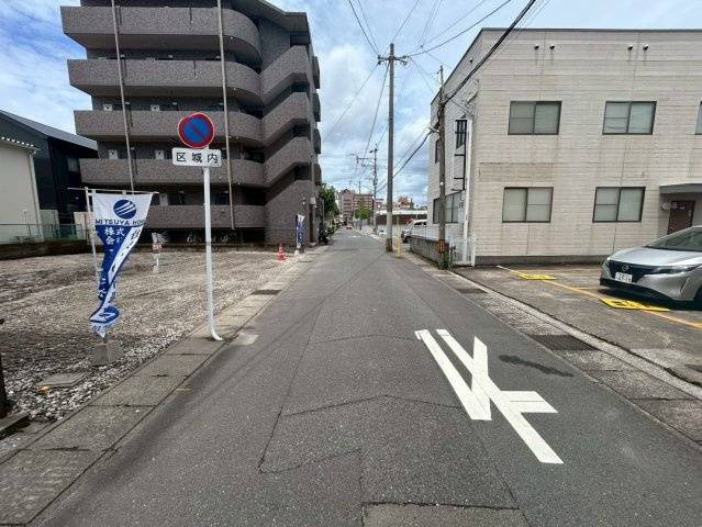 対向車が来ても問題ありません。
