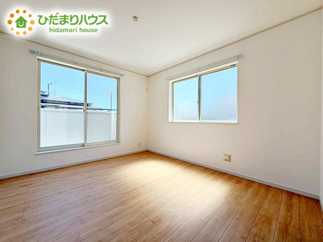 通風・採光にも優れ、心地よい光と風があふれています。　贅沢といえるほどの豊かな居住性と、プライドを満たすクオリティが見事に調和した住空間。