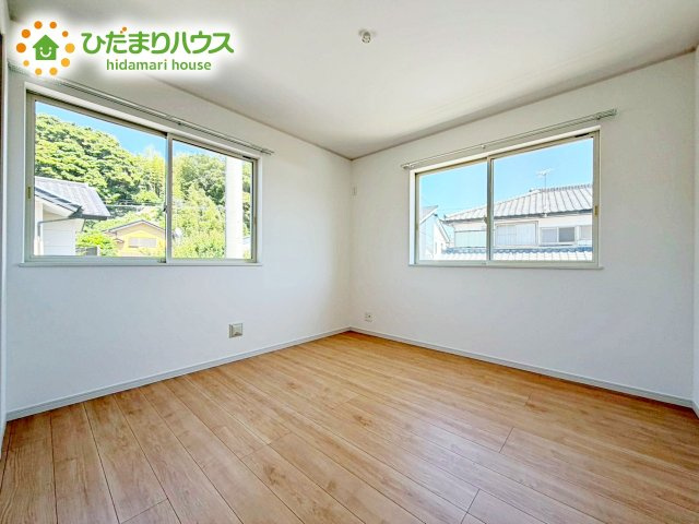 夏場に心地良いひんやり感はフローリングならでは☆彡