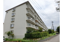 川越グリーンパークI 弐号棟の外観