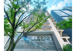 ペルル奈良屋の外観