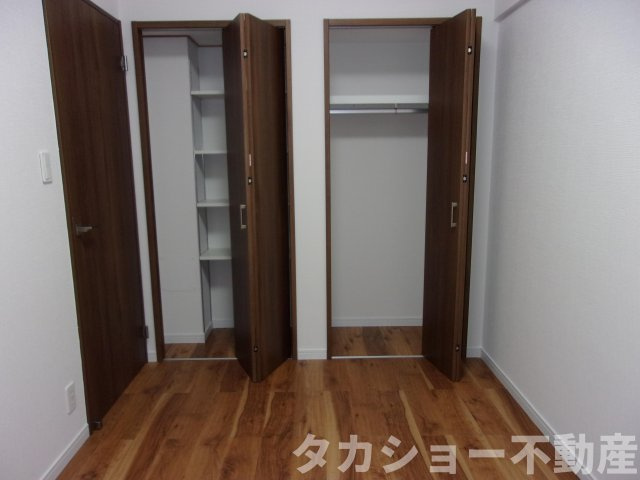 大きなものも収納できそうです