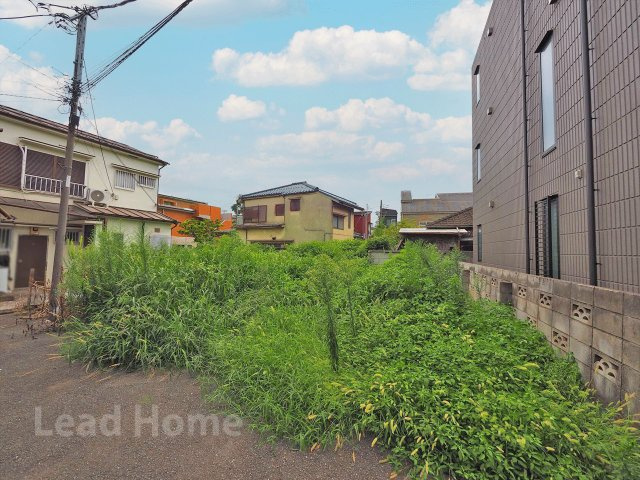 高い建物が隣接しておらず開放感たっぷりです！心地よい風が通り抜け、爽やかな毎日を過ごせます♪