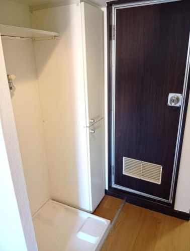 お風呂は、3点ユニットタイプが設置されています！