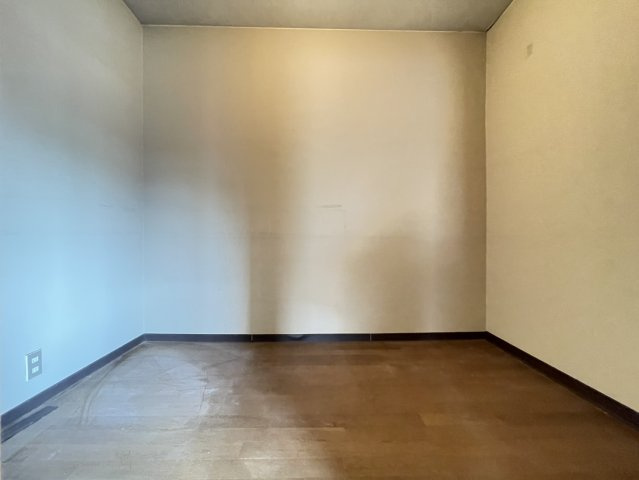 2階和室には大きな収納スペースあり！