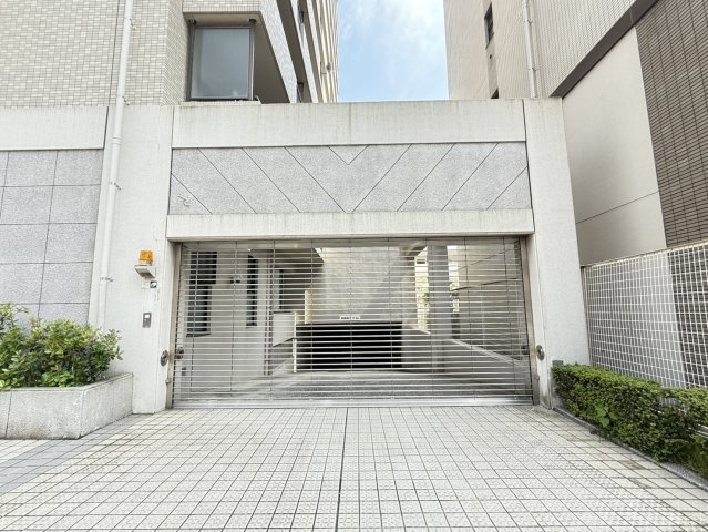 駐車場入口
