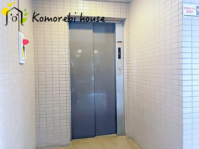 エレベーターになります
