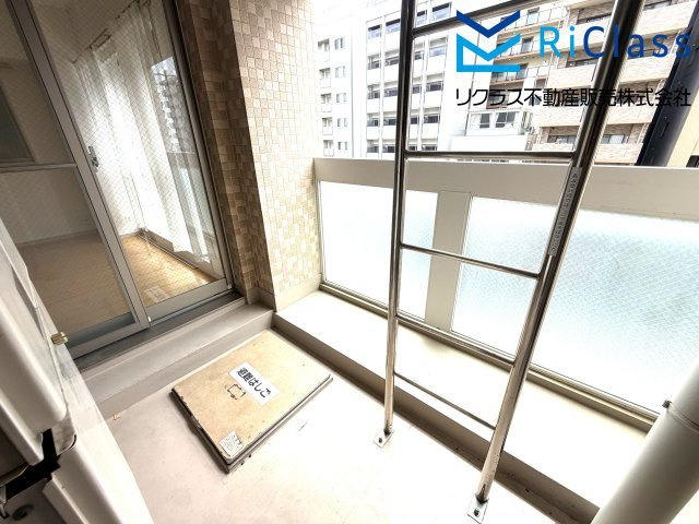 陽当たり良好なLDK側バルコニーです