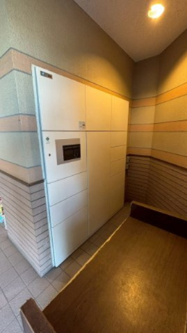 宅配BOX完備