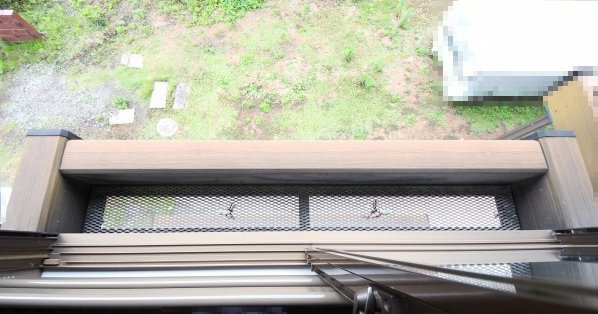 〇フラワーバルコニー〇　東側2F洋室に備えています。