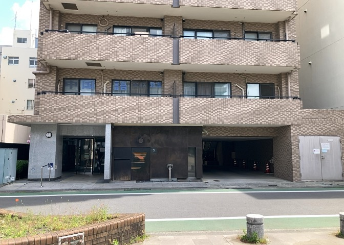 ＳＲＣ造は強度や耐震性の面でもRC造と比べて優れています。そのため、10階建以上の高層または超高層マンションなどの建築にも多く採用されています。柱や梁などのサイズが小さくても高い耐震性を確保できます。