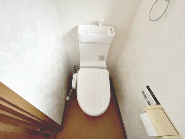 シンプルで使いやすいトイレです