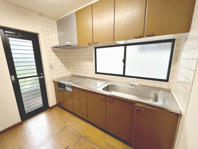 コンパクトなキッチンで掃除もラクラク