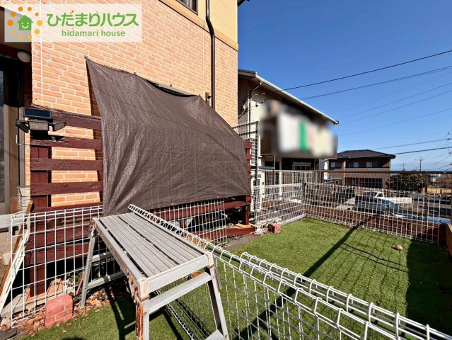 周辺には高い建物がないため、お庭には太陽の光が降り注ぎます♪