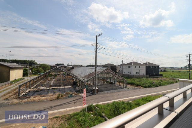 【建物からの眺望】お部屋の窓から見える風景が忙しい日々に癒しをプラス◎窓からの眺めや陽射しが開放感と居心地の良さをもたらします♪