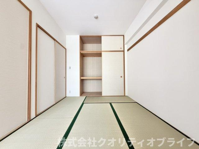 収納も豊富で様々な使い方ができます。