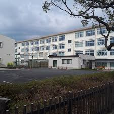 清水入江小学校まで徒歩8分！