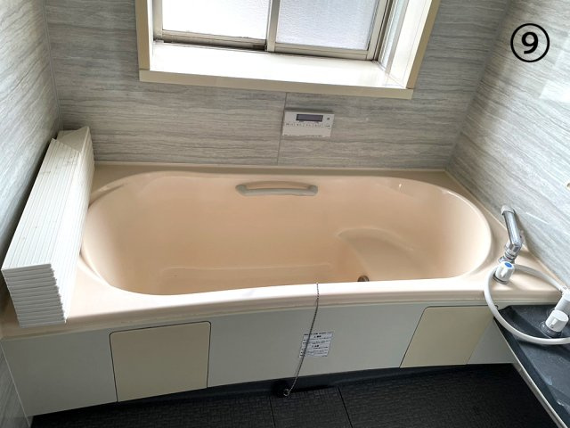 1F明るいお風呂です