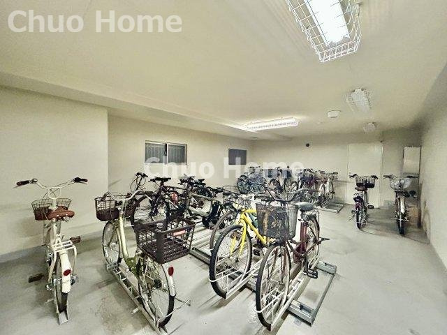 【自転車置き場】最新の空き状況や費用などの詳細は担当スタッフまでお問い合わせください。