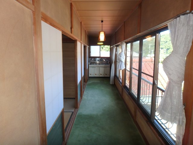 2Fも広い縁側が心地いい
