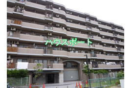 ローレルコート宇治木幡の外観