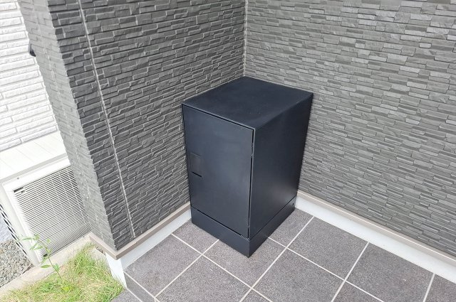 宅配ボックス