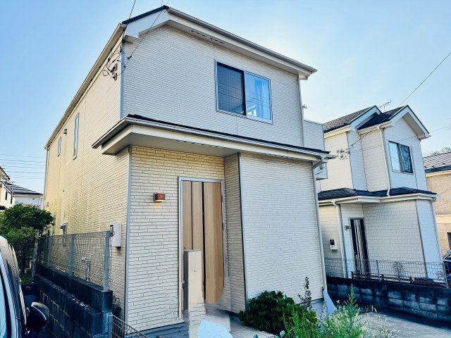 ～狭間駅徒歩22分　落ち着きのある閑静な住宅地　2014年築の戸建て～