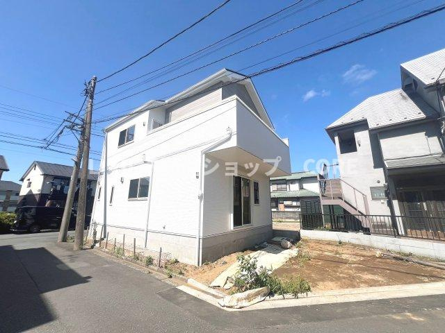 明るい日差しに包まれる住宅で新しい暮らしを始めませんか？お問合せお待ちしております。