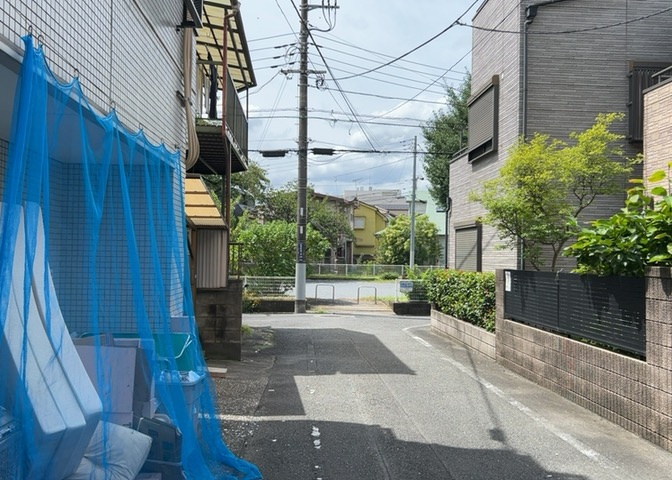 眺望の良さを楽しめるダイニングキッチンで家族団らんの時間を過ごしてはいかがでしょうか。バルコニーから見える景色を家族で眺める時間は、時間が経つのを忘れてしまいそうですね。是非、現地を見に行きましょう！