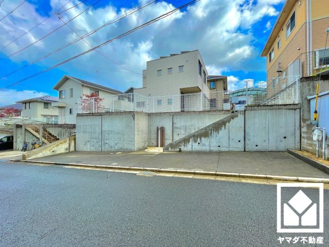 外観：325000107498