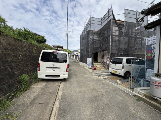 現地写真。前面道路です。