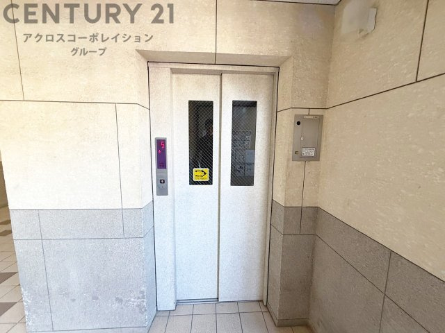 エレベーター