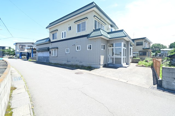 Cheap house for sale in Hirakawa, Aomori