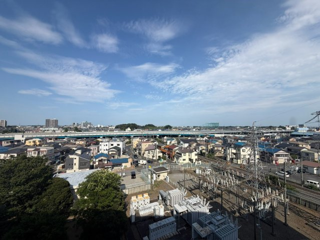 8階部分ならではの開放感のある眺望です。