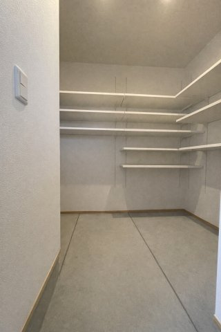 大容量の収納スペースで住空間もスッキリ広々