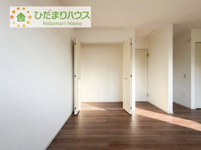 全室にクローゼットが付いていて、お部屋の住空間もスッキリ広々使えそうです(^^)