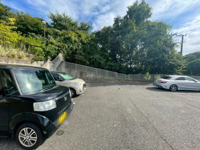 駐車場としても利用可能です