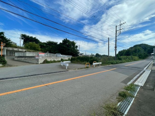 車の出し入れもしやすそうです