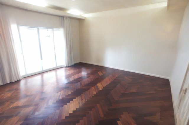 リビングダイニング（2階）