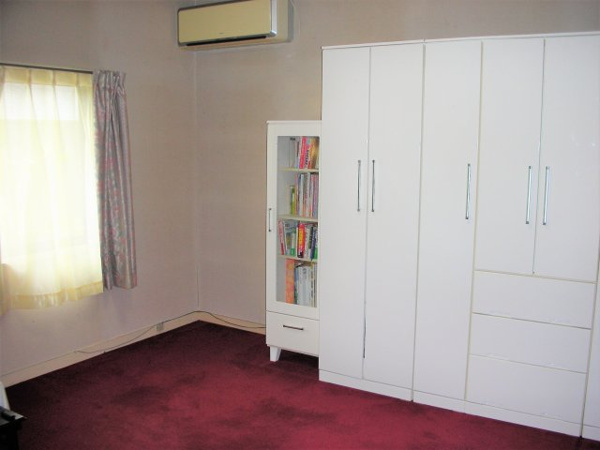 【高山市清見町三日町の中古戸建ての洋室】