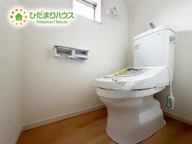トイレは1F、2F共に完備！取り合いになることがありませんね(^^)/