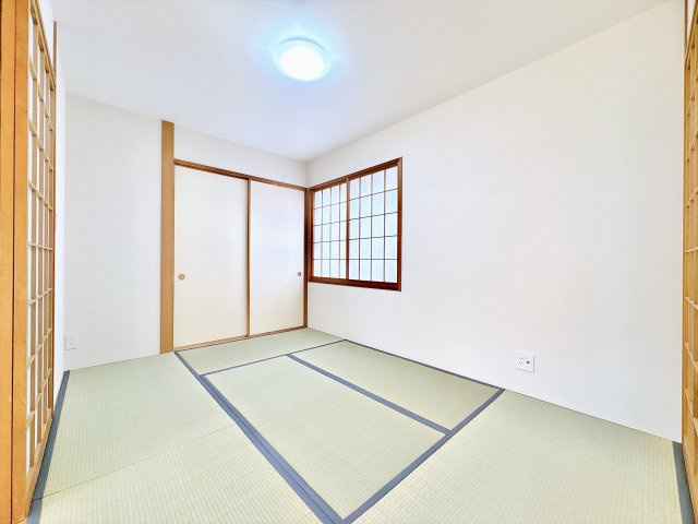 1階西側6.0帖和室