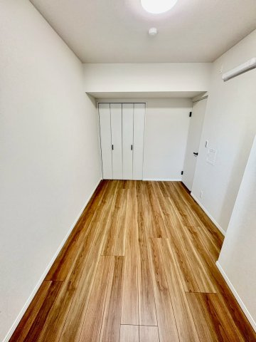 洋室5.3帖