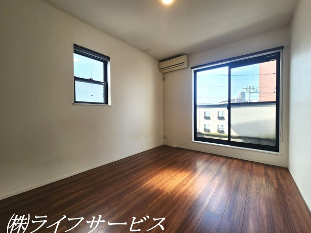 3階洋室6.5帖／クローゼット有