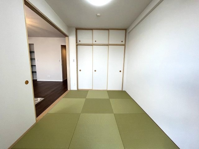 LDに和室が隣接、お子様の遊び場等多目的に活用可能！