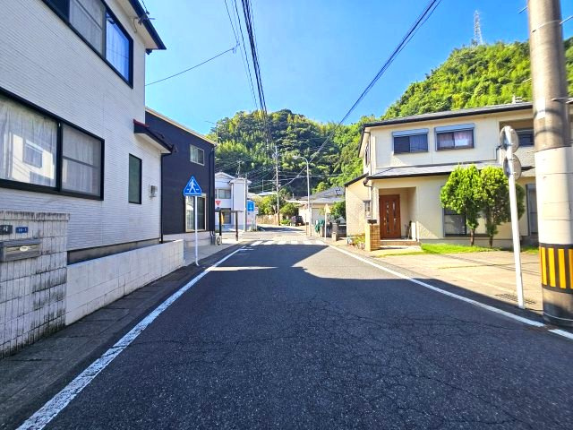真っ直ぐ進むと武岡につきます！