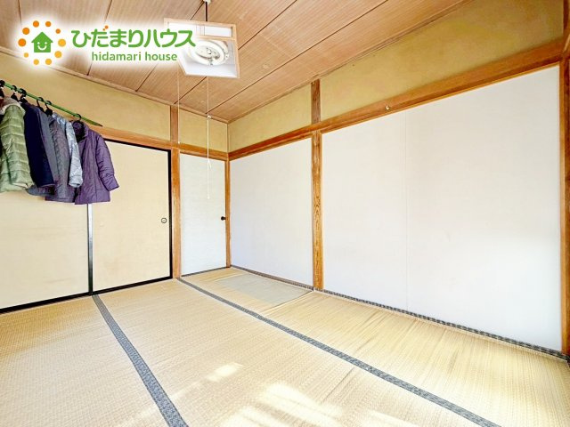 お部屋でゆったりとした時間を過ごしたい人には、畳がある和室がオススメです。