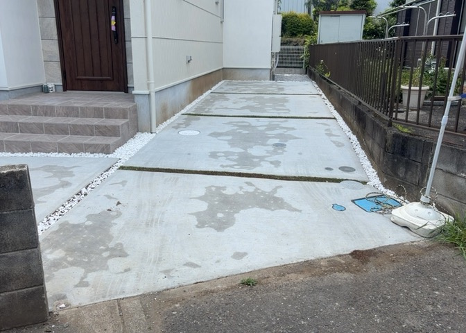 駐車場と明記されていても、最小スペースでつくられた駐車場だと大型車は駐車できなかったり、出入りしにくくなったりする可能性があります。お車のサイズと購入したい物件の駐車場のサイズを現地で確認しましょう。