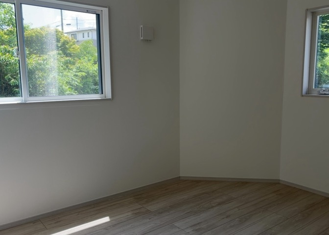 子供が何人でも年齢によっては、受験時にしっかり壁のある個室があった方が良い場合もあります。難しい問題ですが、兄弟の人数や、性別や年齢差によって状況が異なりますので、数年後のこともしっかり考えましょう。